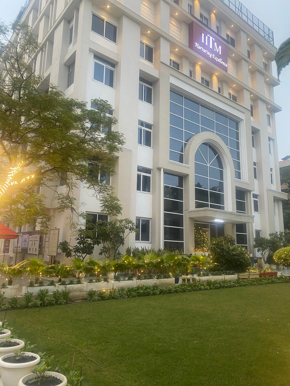 INSTITUTE OF INFORMATION TECHNOLOGY & MANAGEMENT