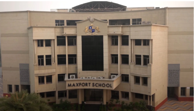 Maxfort School